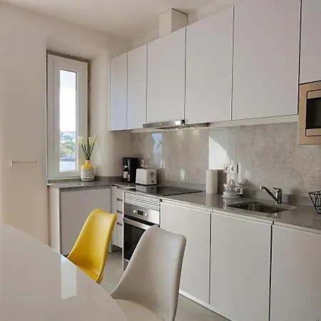 Panteao - Altstadt Apartment *